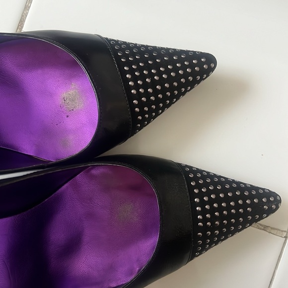 GUESS by Marciano Carlile Carrie Leather Heels
Pumps Shoes Black Studs, size 7.5 - Picture 5 of 5